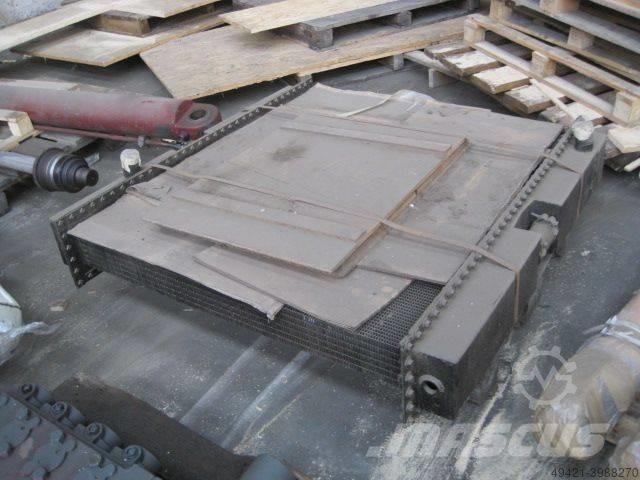 Liebherr A 954 مناولات المخلفات / مناولات صناعية