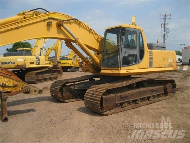 Komatsu pc 300-6 حفارات زحافة