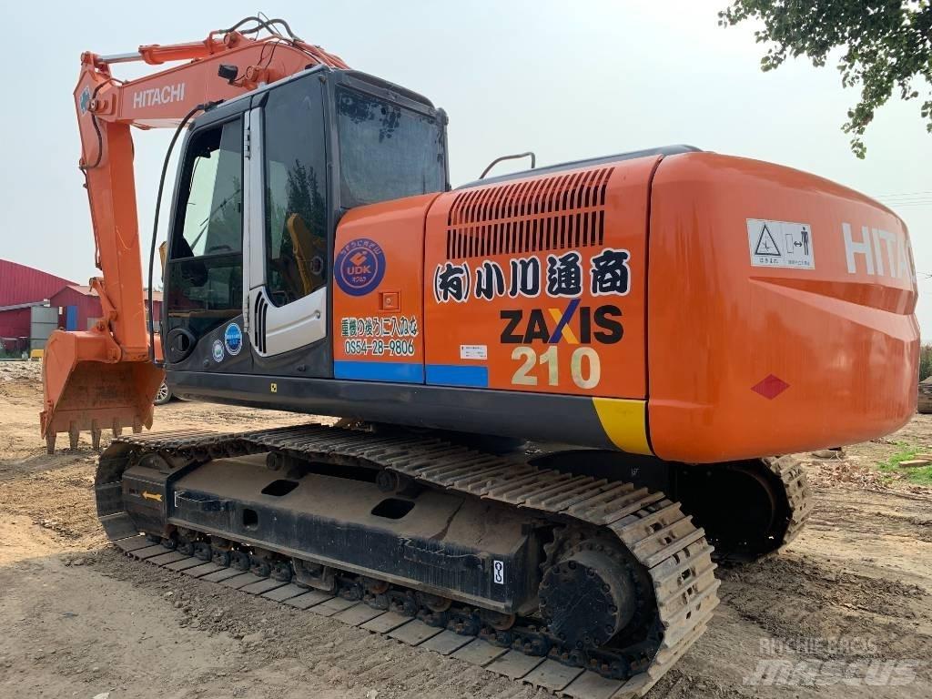 Hitachi ZX210G حفارات زحافة