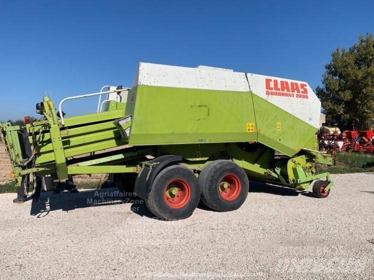 CLAAS Quadrant 2200 محزمات مربعة