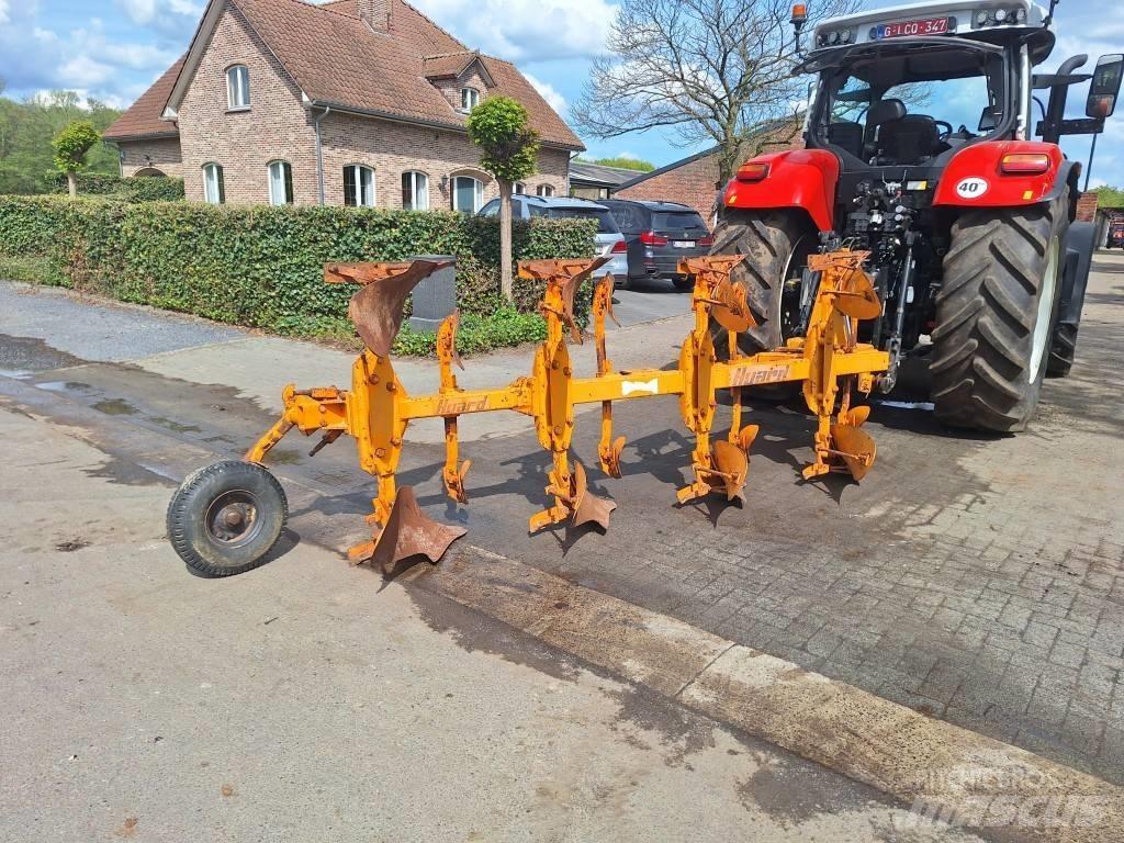 Huard QR 65 T70 محاريث تقليدية