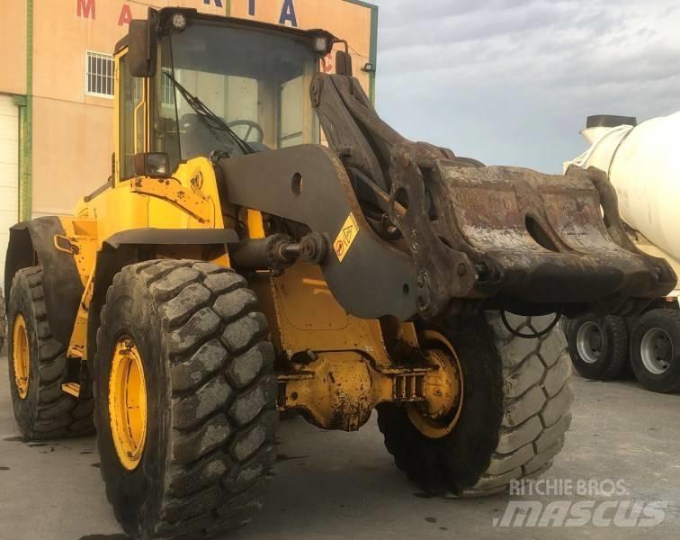 Volvo L 110 E لوادر بعجل