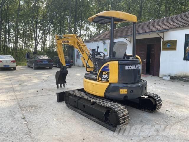 Komatsu PC 35 MR حفارات صغيرة أقل من 7 طن (حفارات صغيرة)