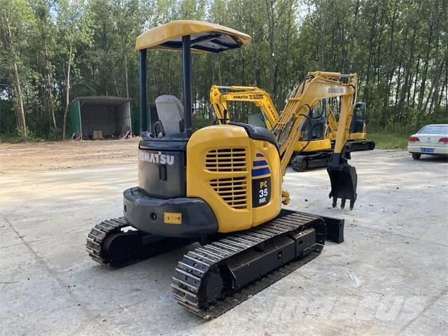 Komatsu PC 35 MR حفارات صغيرة أقل من 7 طن (حفارات صغيرة)