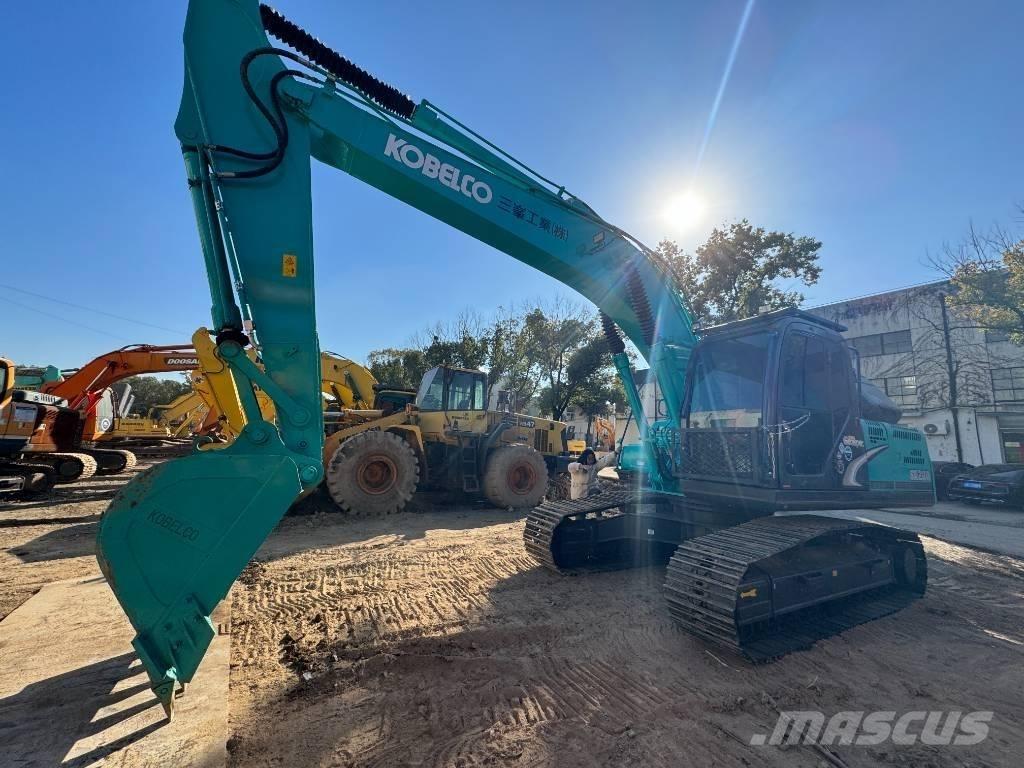 Kobelco SK 200 حفارات زحافة