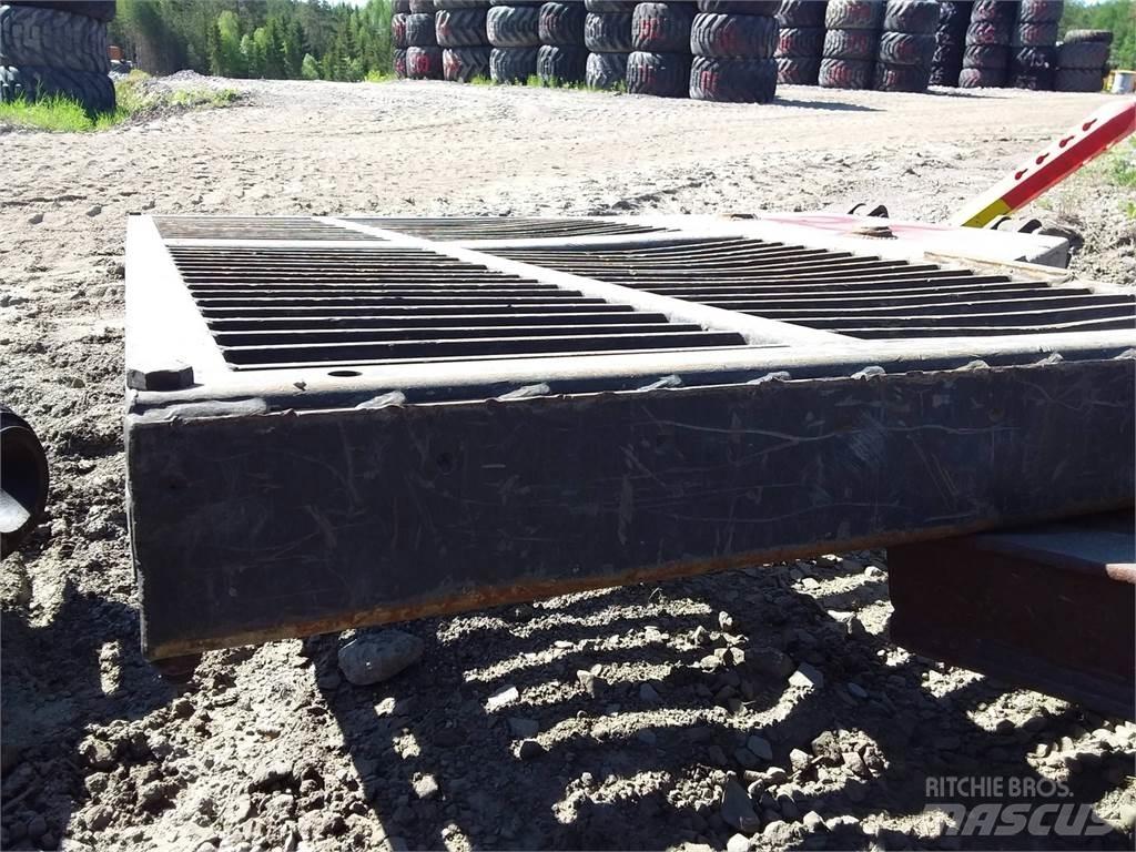 Valmet 840.3 مكونات أخرى