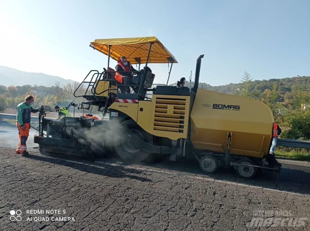 Bomag BF 691 معدات السفلتة