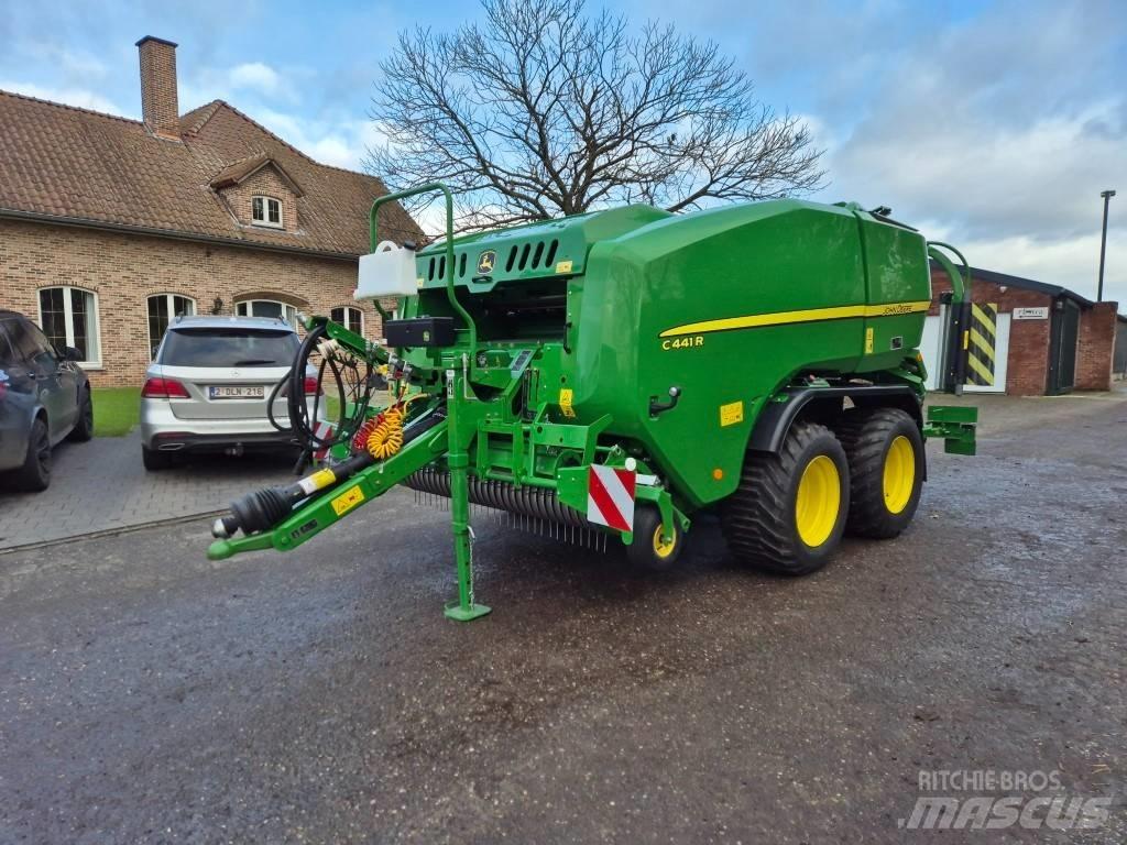 John Deere C441R محزمات مستديرة