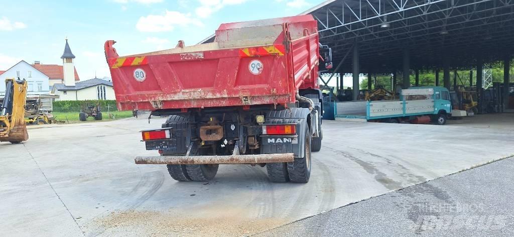 MAN TGA 18.360 4X4 شاحنات قلابة