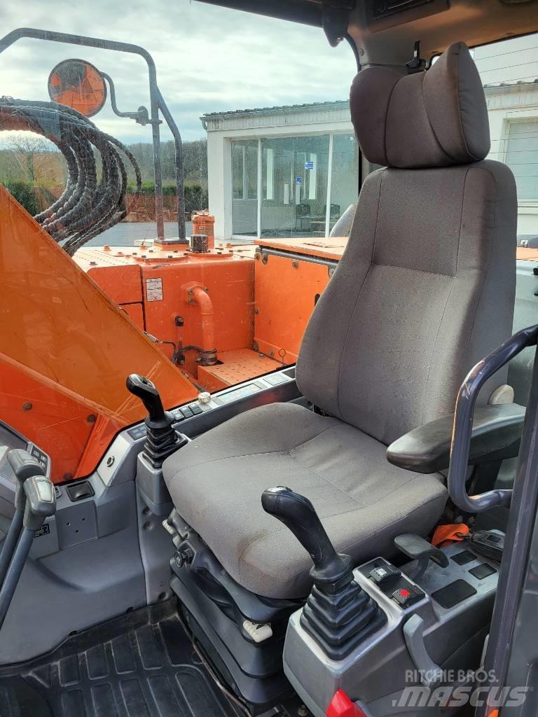 Doosan DX 140 LCR-3 حفارات زحافة