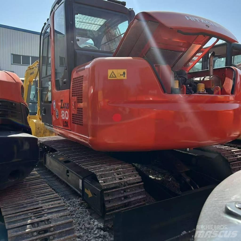 Hitachi ZX 80 حفارات زحافة
