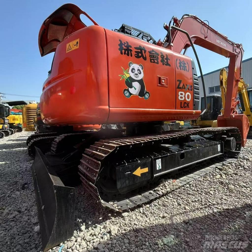 Hitachi ZX 80 حفارات زحافة