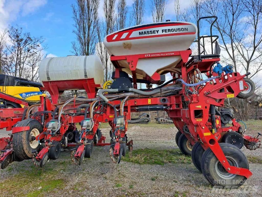 Massey Ferguson 9812 مثاقيب مدمجة