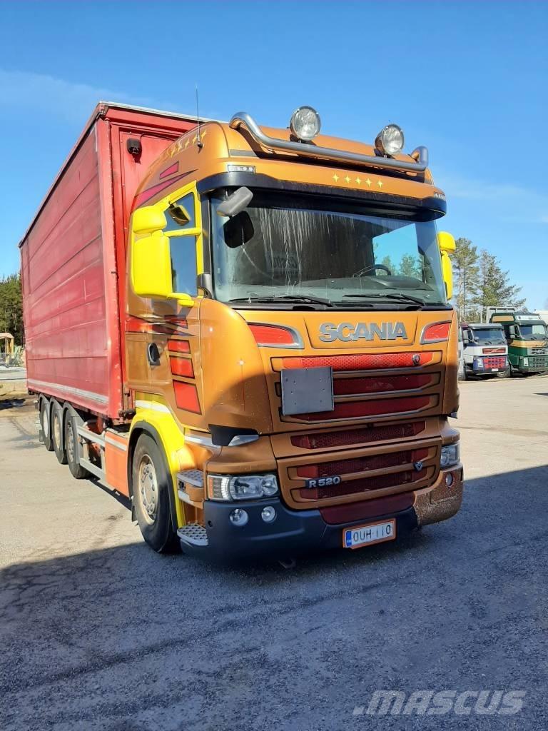 Scania R 520 شاحنات بغطاء جانبي