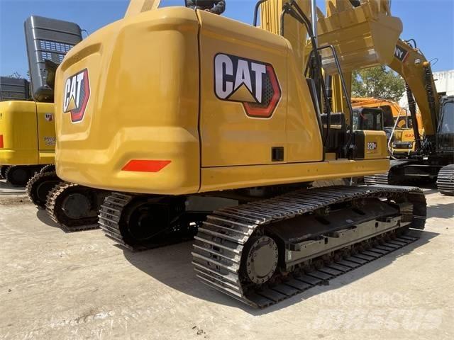 CAT 320 GC حفارات زحافة