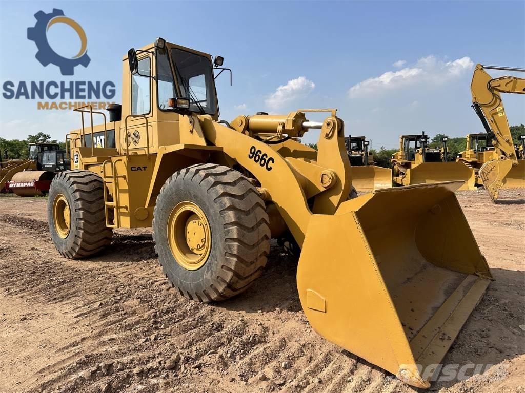 CAT 966 C لوادر بعجل