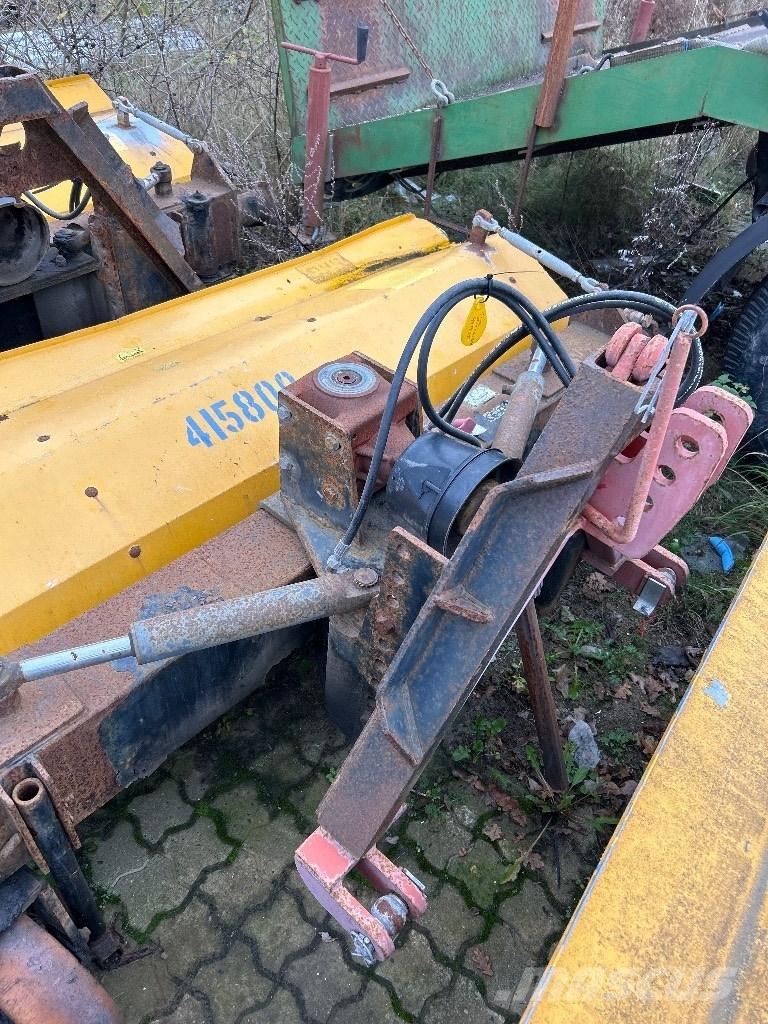 GMR FF2200 SPS كناسات