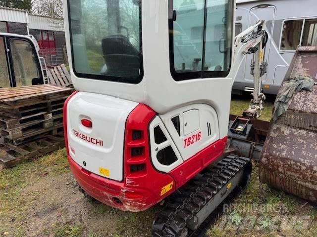 Takeuchi TB 216 V4 حفارات صغيرة أقل من 7 طن (حفارات صغيرة)