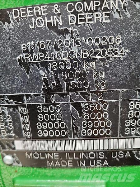 John Deere 8 R 410 الجرارات