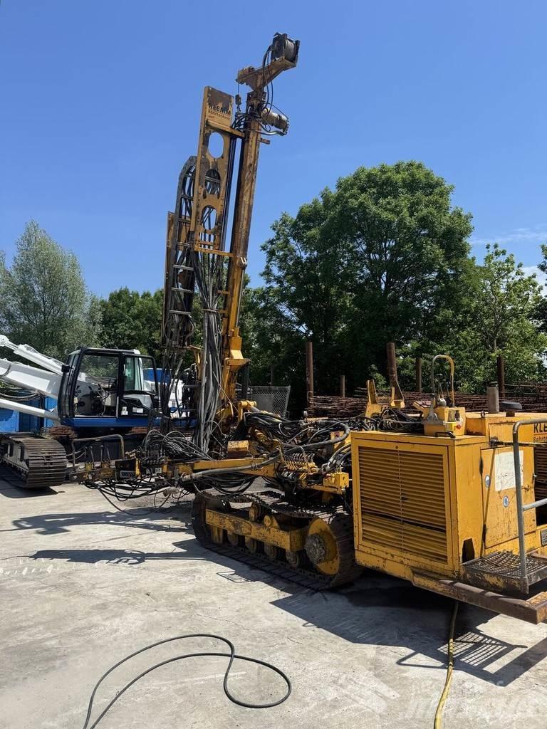 Klemm KR802 أجهزة حفر المرساة