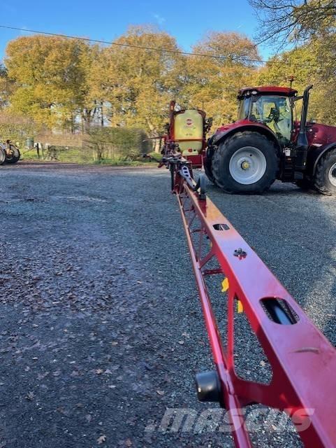 Hardi MASTER PLUS رشاشات محمولة