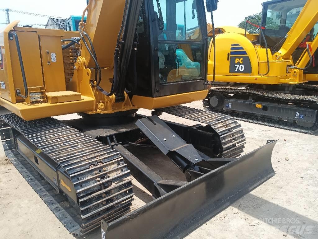 CAT 307 حفارات زحافة