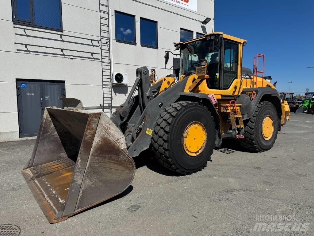 Volvo L 110 H لوادر بعجل