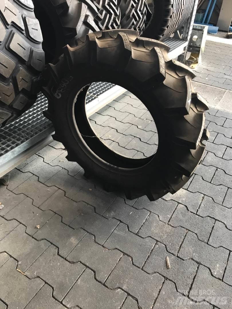 Pirelli 7.50-18 الإطارات والعجلات والحافات