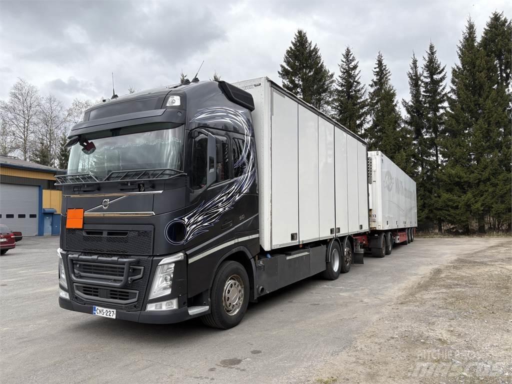Volvo FH13 460 شاحنات ذات هيكل صندوقي