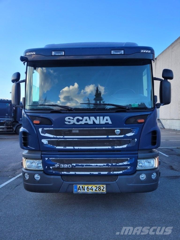 Scania P 320 شاحنات المخلفات