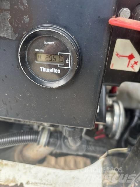 Thwaites MACH 477 عربات نقل قلابة للمواقع