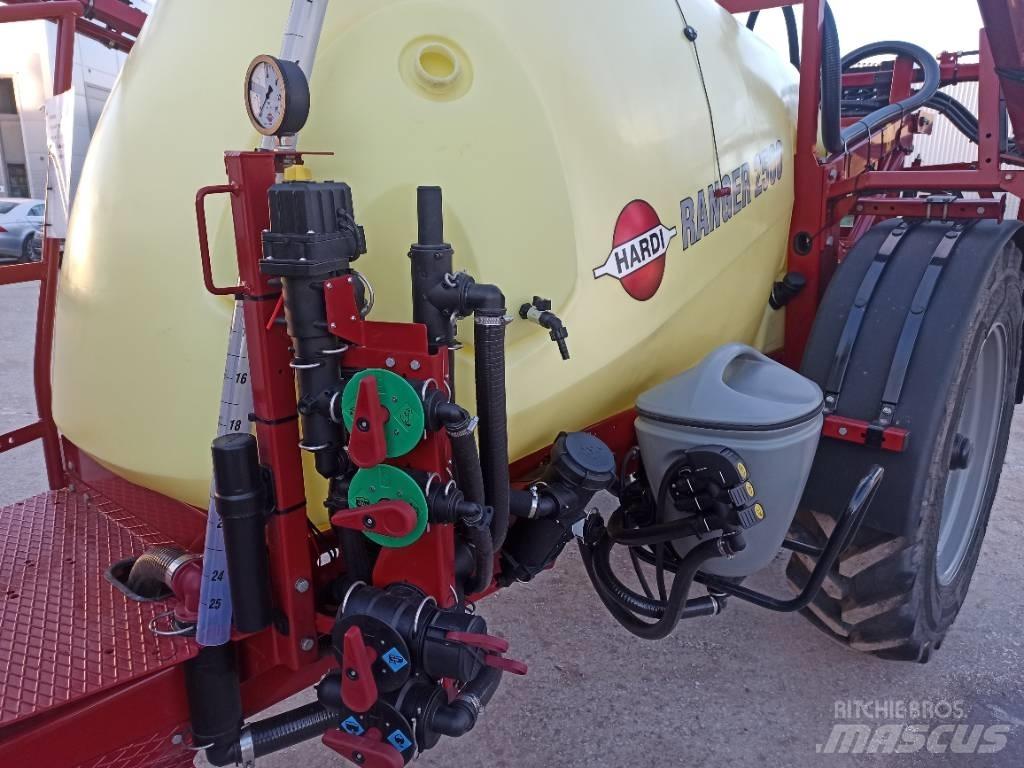 Hardi Ranger 2500 الرشاشات