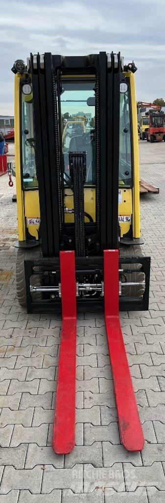 Hyster J3.5XN شاحنات ذات رافعات شوكية تعمل بالكهرباء