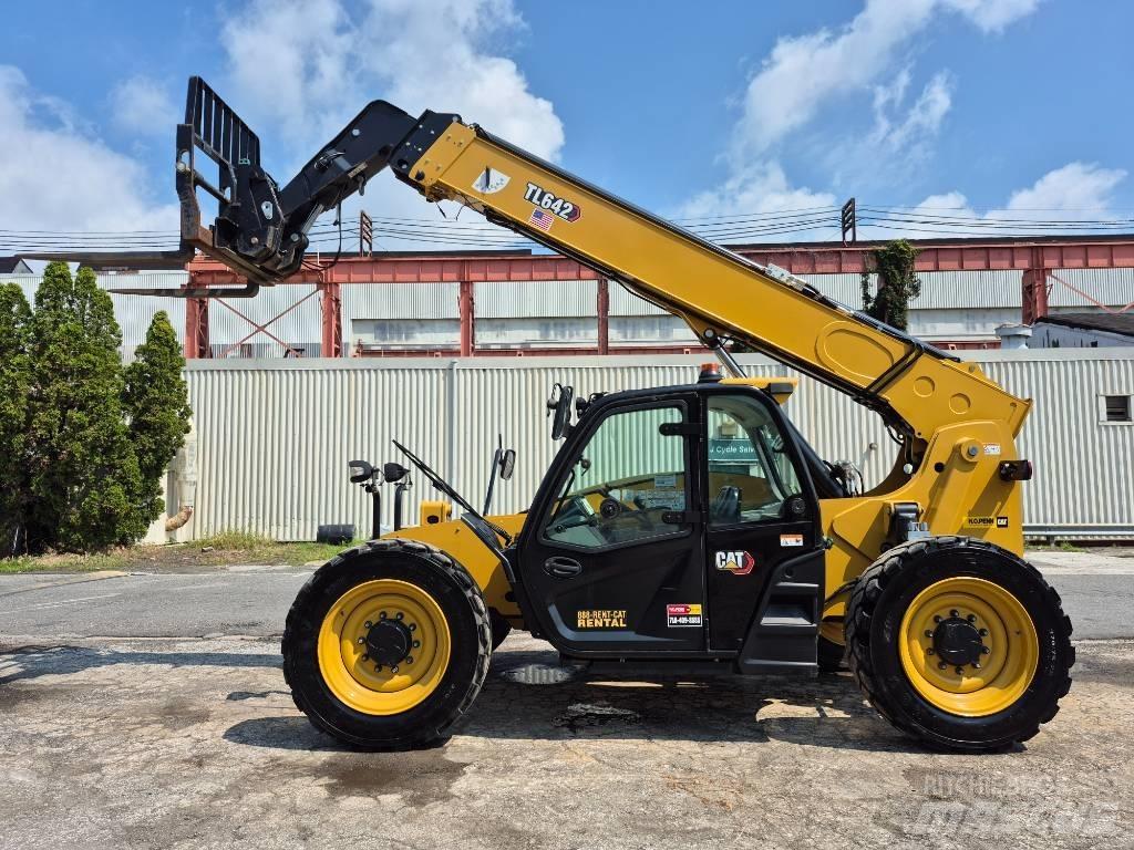 CAT TL 642 مناولات متداخلة