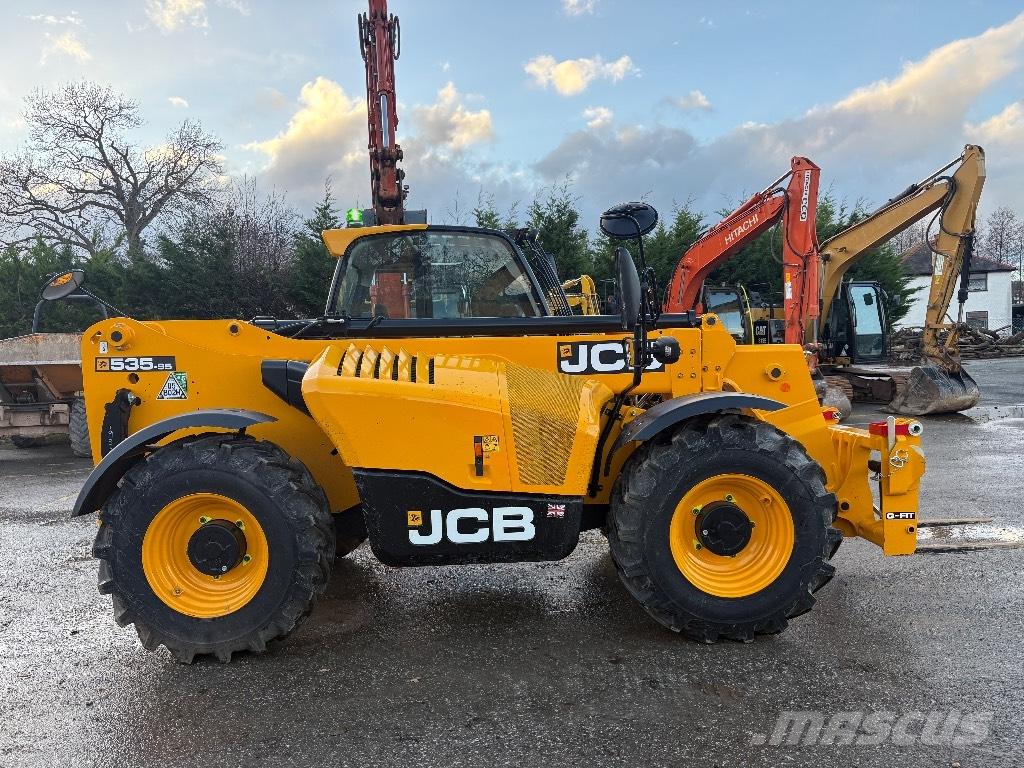 JCB 535-95 مناولات متداخلة