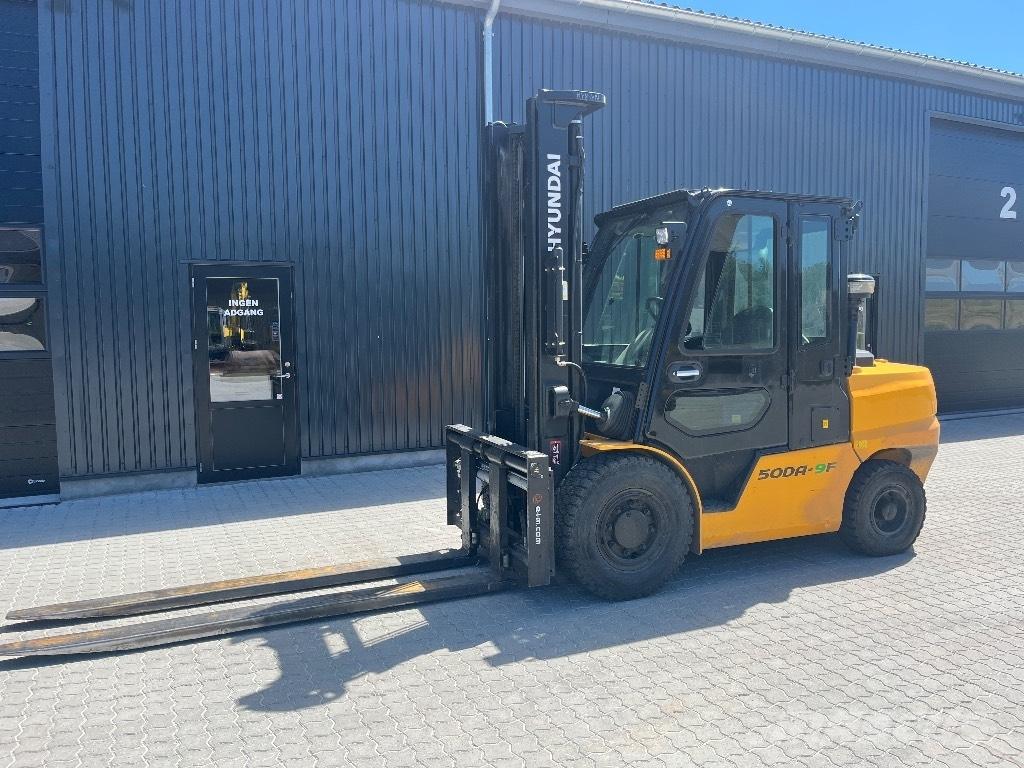 Hyundai 50 D-9 A شاحنات الديزل