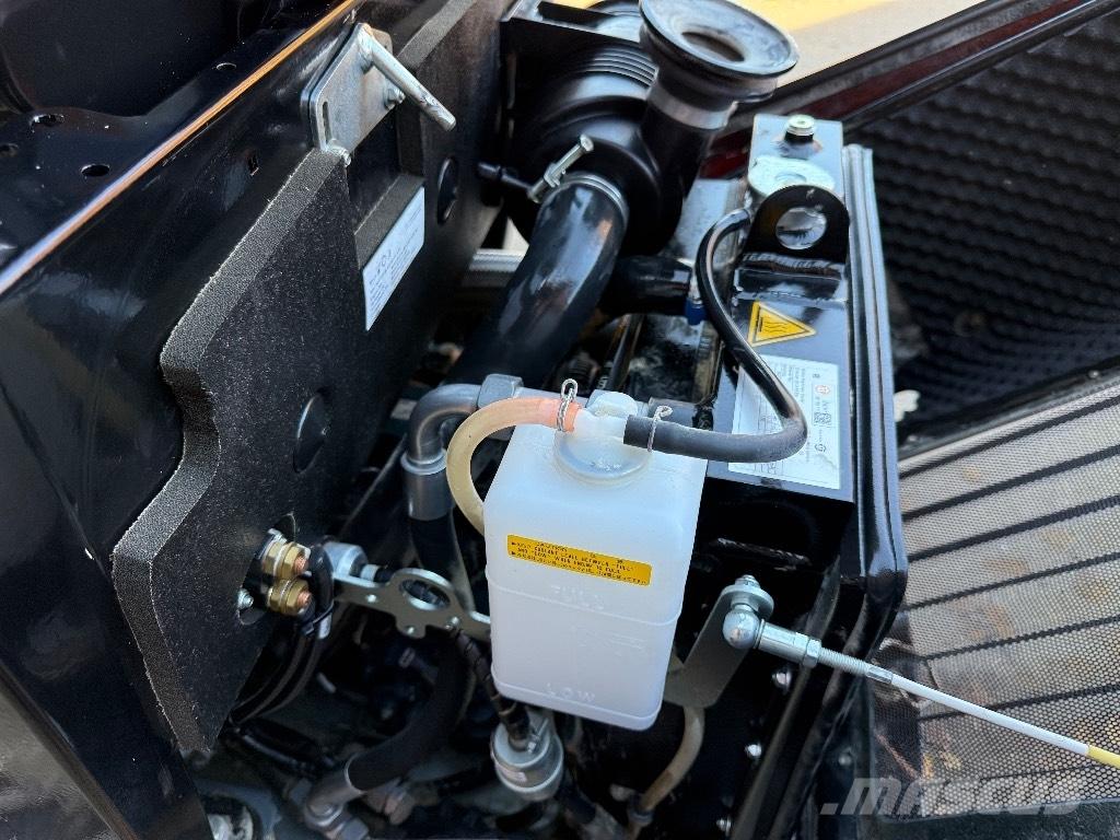 GiANT G 1500 X-tra لوادر صغيرة