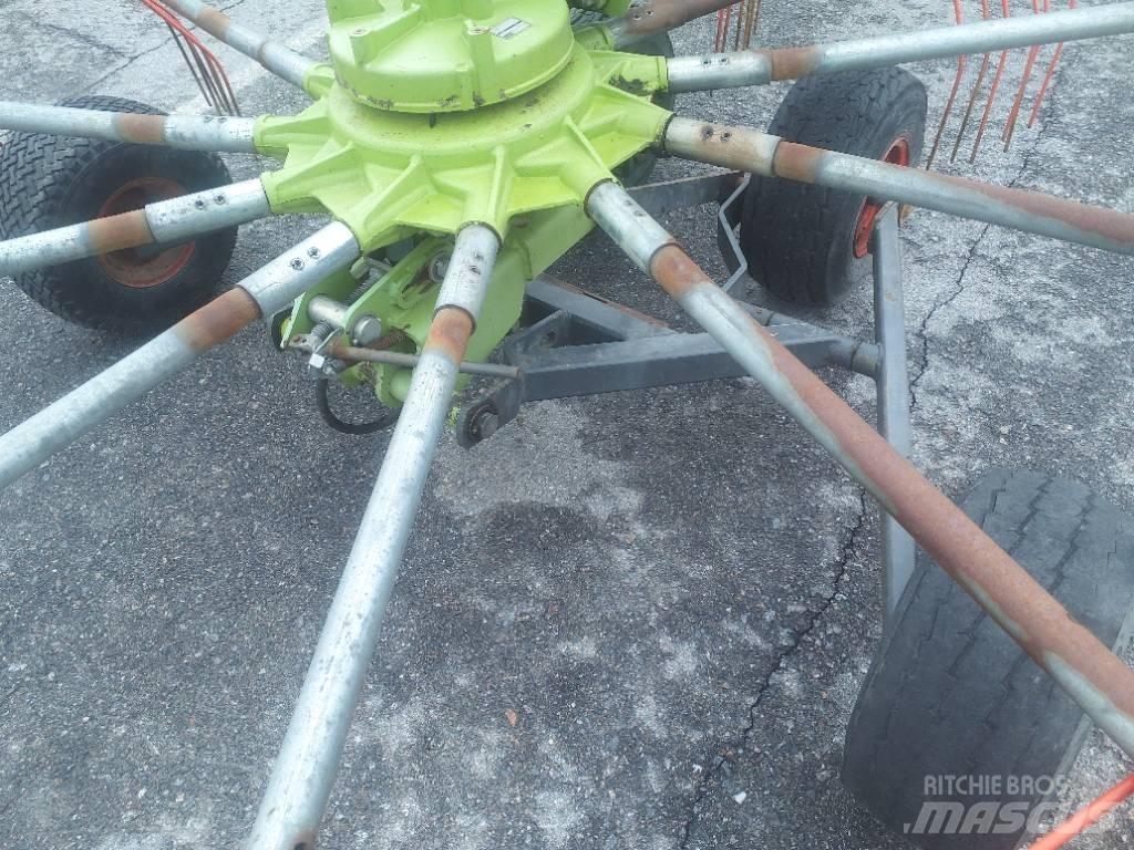 CLAAS Liner 650 Twin محشات