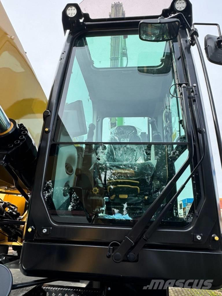 CAT MH 3040 مناولات المخلفات / مناولات صناعية