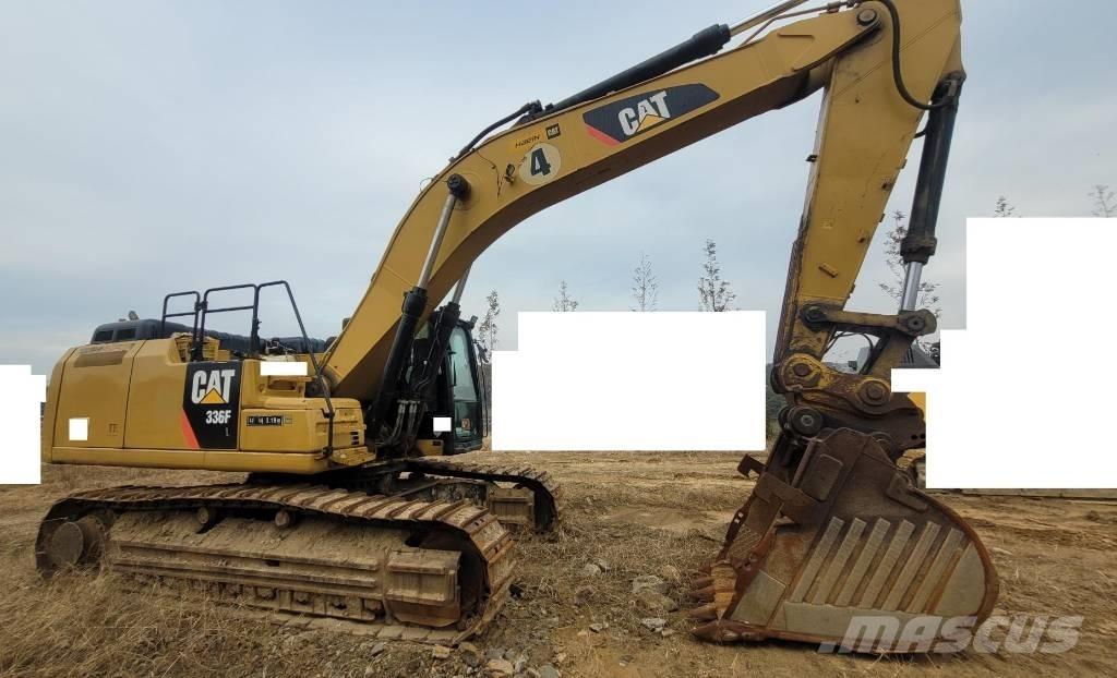 CAT 336 F L حفارات زحافة