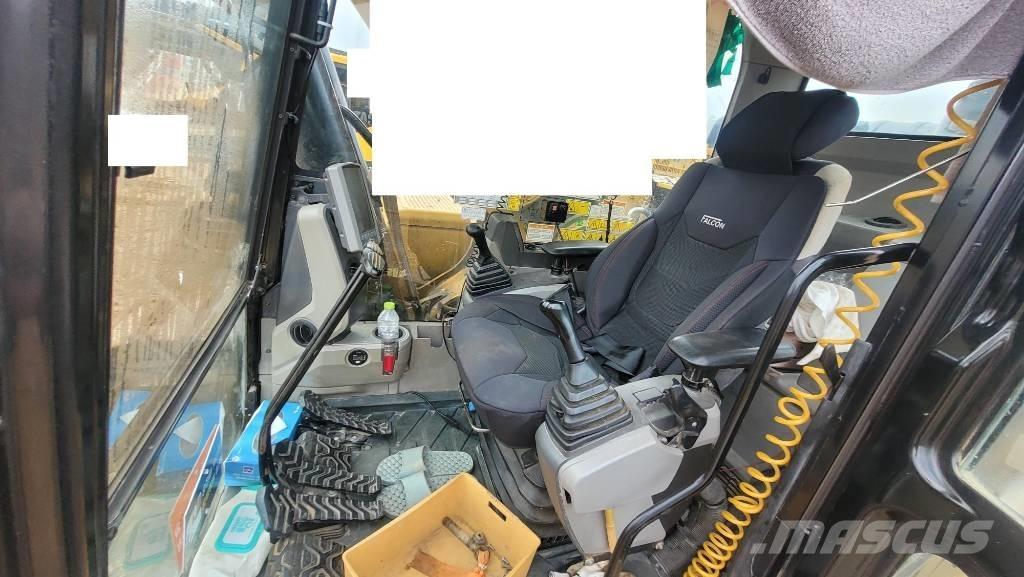 CAT 336 F L حفارات زحافة