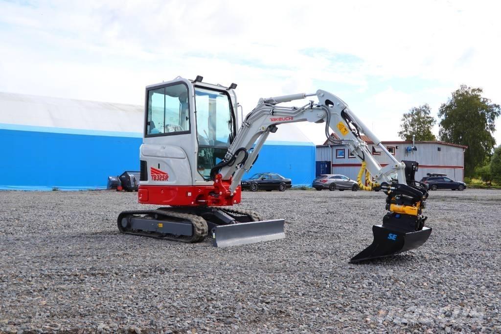 Takeuchi TB325R حفارات صغيرة أقل من 7 طن (حفارات صغيرة)