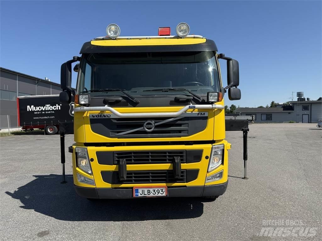 Volvo FM370 6X2 شاحنات الرافعات