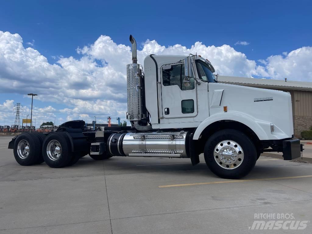 Kenworth T 800 وحدات الجر