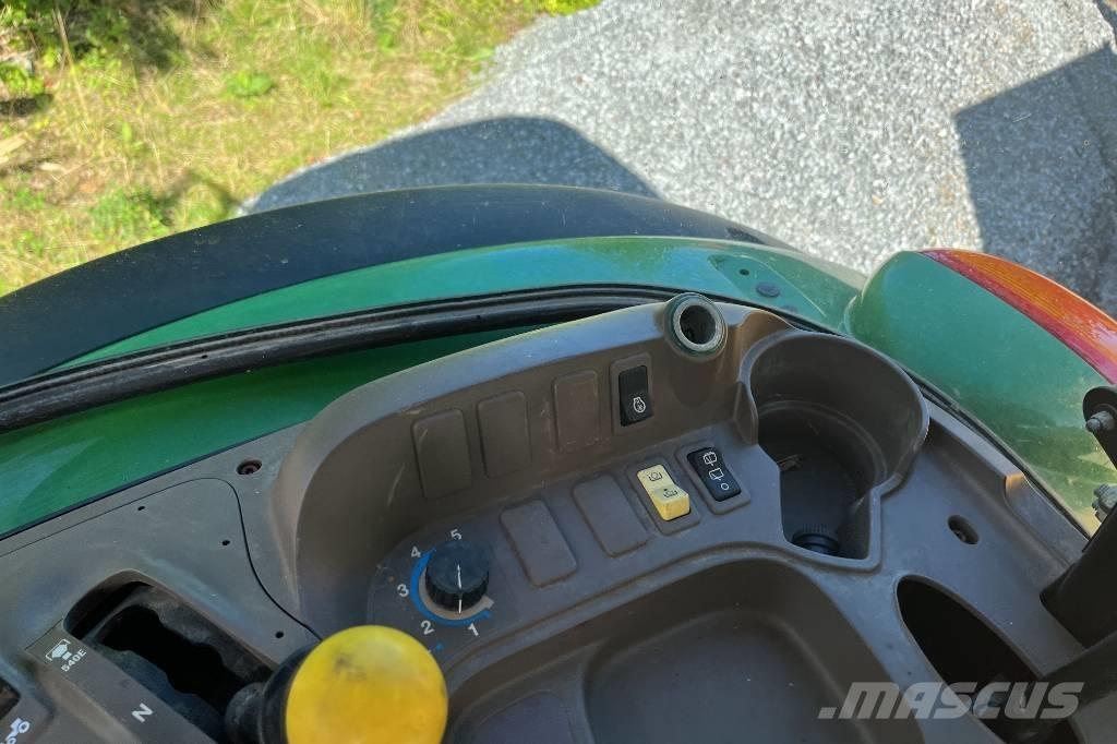 John Deere 5090 R الجرارات