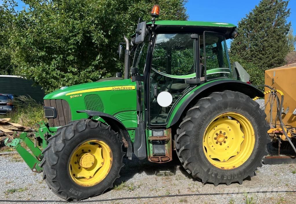 John Deere 5090 R الجرارات
