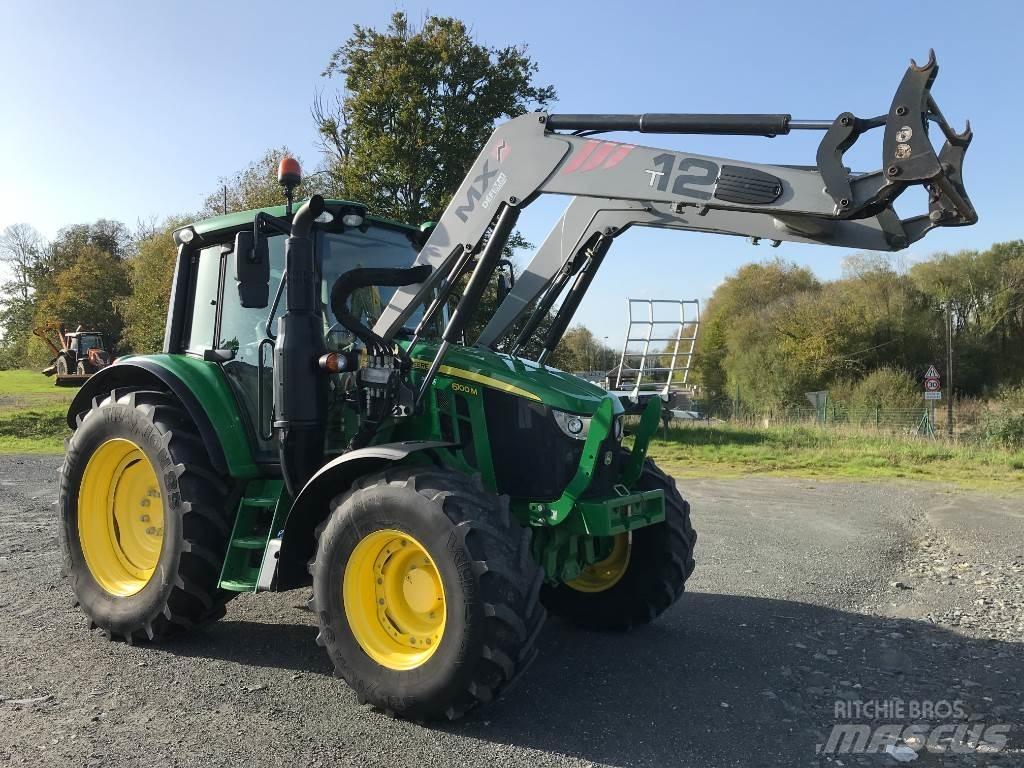 John Deere 6100 M الجرارات
