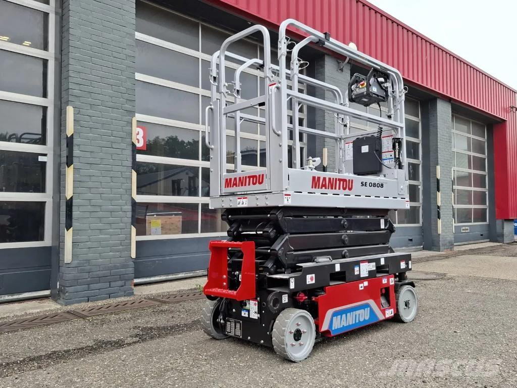 Manitou SE0808 رافعات مقصية الشكل