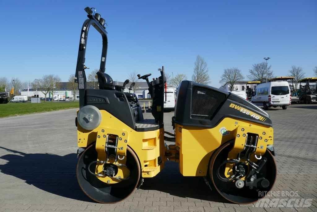Bomag BW 138 AD-5 مداحل ثنائية الاسطوانة