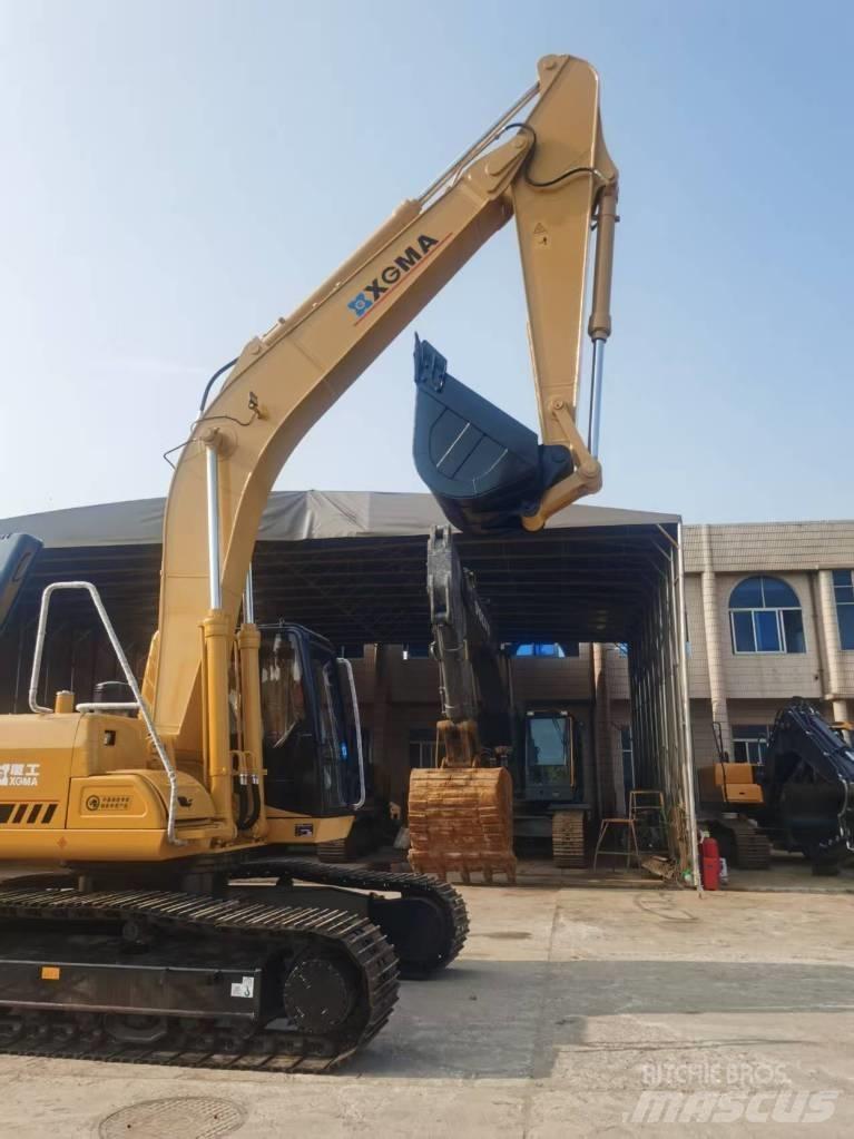 XGMA xg825el حفارات زحافة
